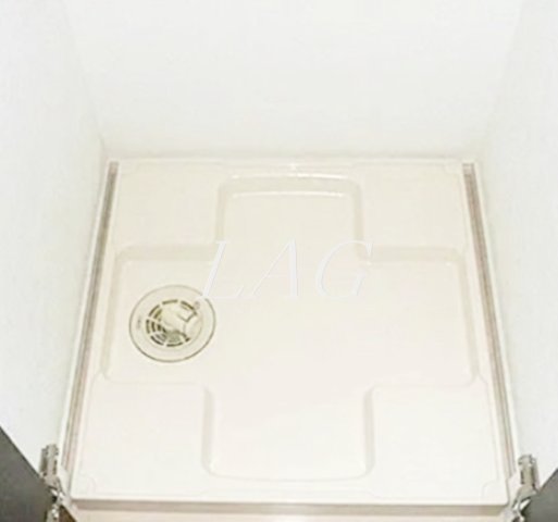 その他設備　室内洗濯置き場です。