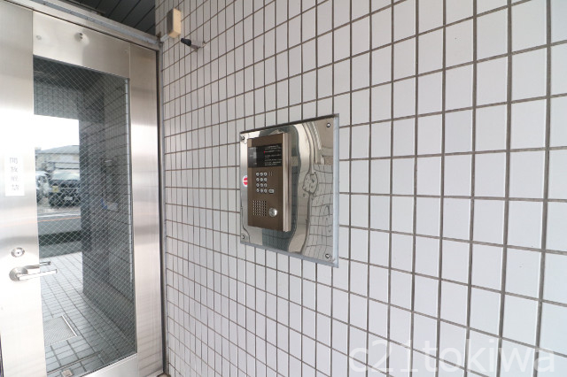 エントランス　オートロック