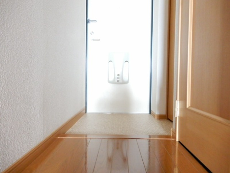 玄関　図面と現状に相違がある場合には現状を優先