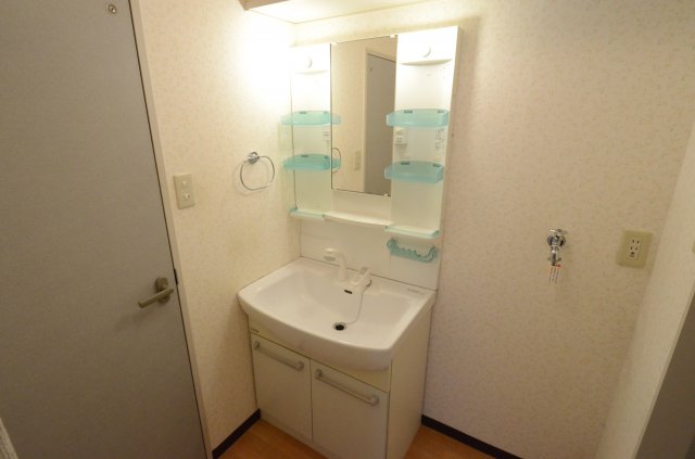 洗面設備　独立洗面化粧台付き☆