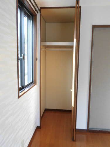 収納　洋室収納