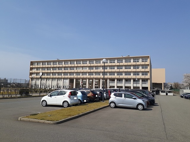 高校・高専　金沢錦丘高等学校（高校・高専）まで1200m