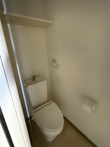 トイレ　2022年2月撮影※現況を優先します