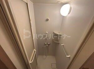 バス・シャワールーム　シャワールーム