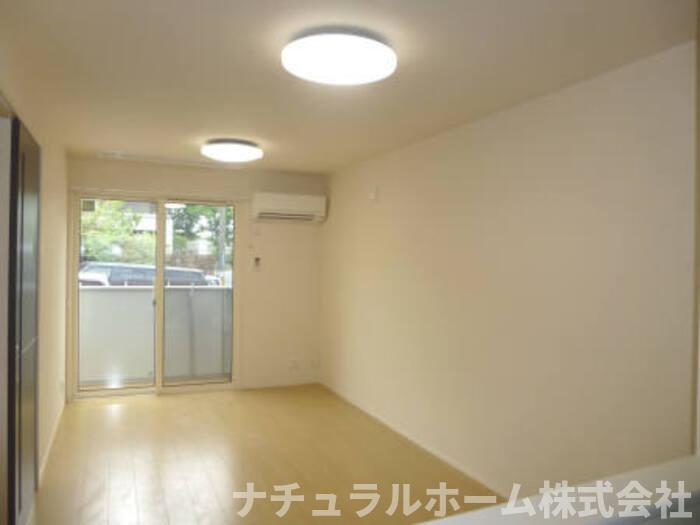 居室・リビング　リビング 照明 エアコン付