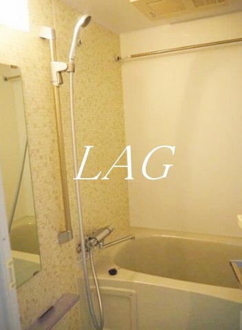 バス・シャワールーム　お風呂です。