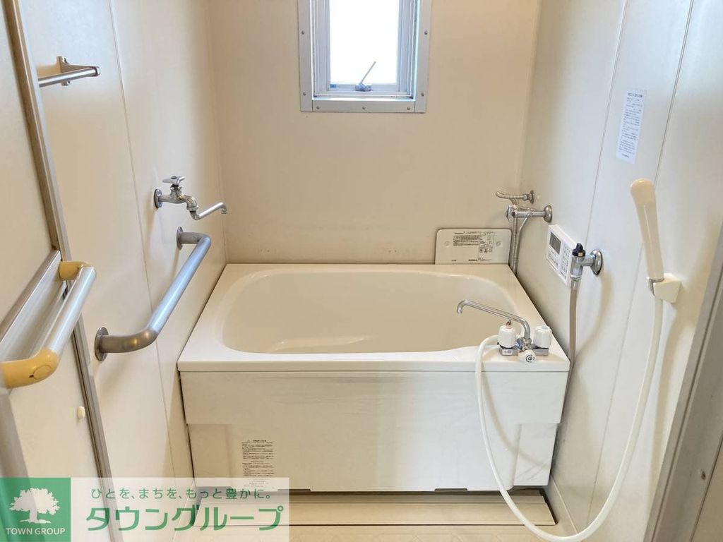 バス・シャワールーム　バス