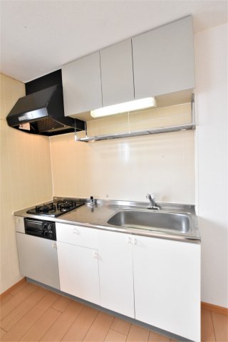 キッチン　同物件、類似間取りのイメージ写真です