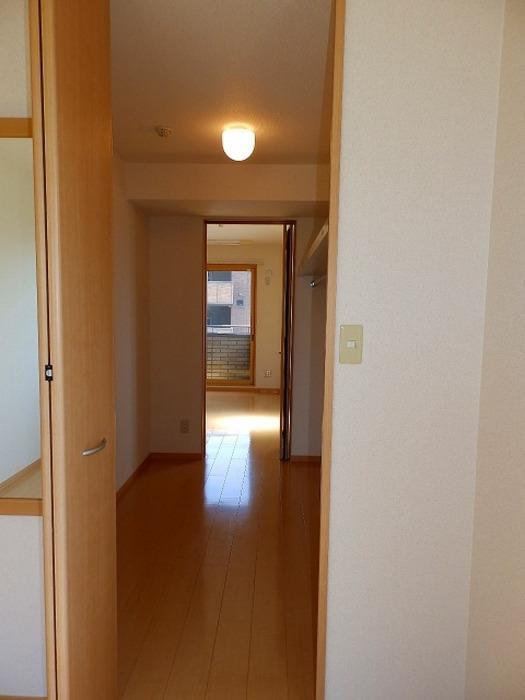 収納　※他室参照