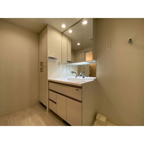 洗面設備　※別室の参考写真の為、現況優先です。