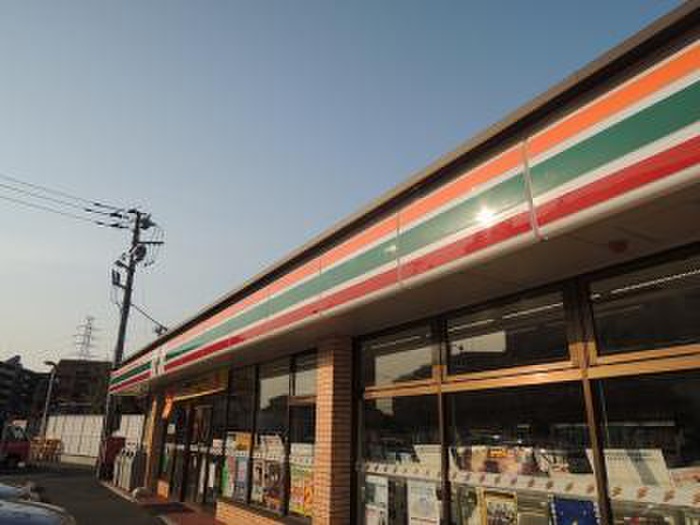 コンビニ　セブンイレブン 横浜日吉７丁目店（コンビニ）まで466m