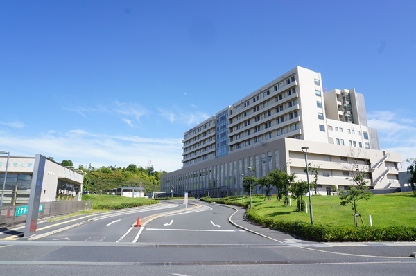 病院　独立行政法人国立病院機構岩国医療（病院）まで2022m