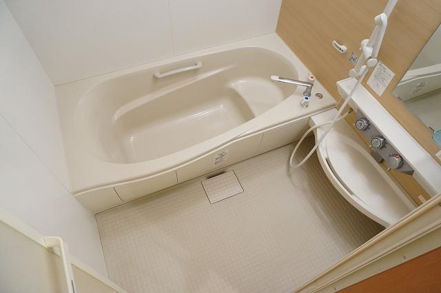 バス・シャワールーム　浴室