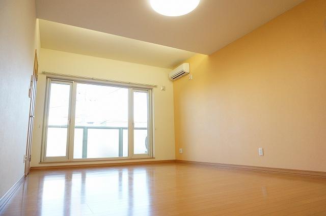 居室・リビング　リビング１