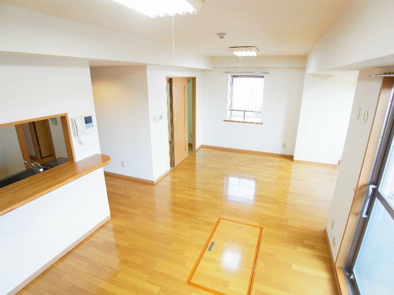 居室・リビング　別部屋写真