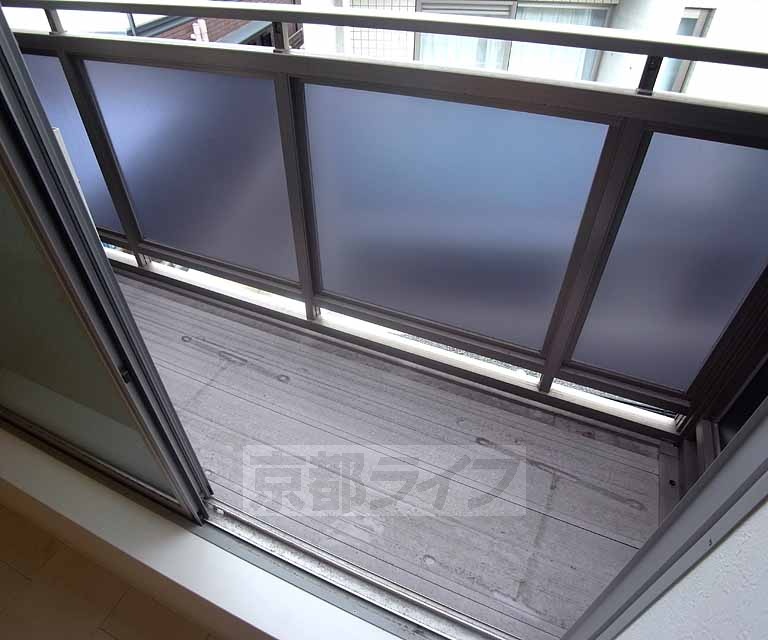 バルコニー　北西向きのバルコニーです。