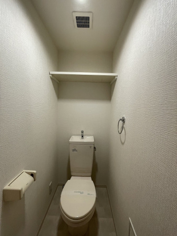 トイレ　※同物件別号室