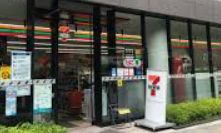 コンビニ　セブンイレブン神田岩本町店（コンビニ）まで119m