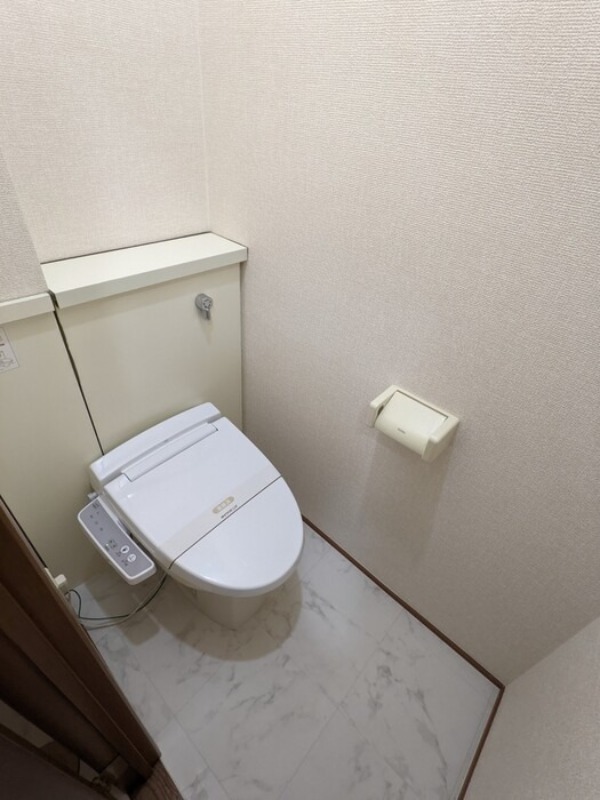 トイレ　図面と現状に相違がある場合には現状を優先