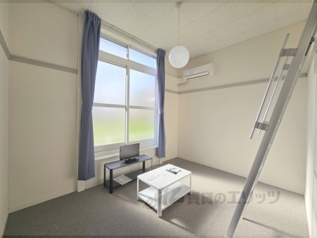 居室・リビング　洋室