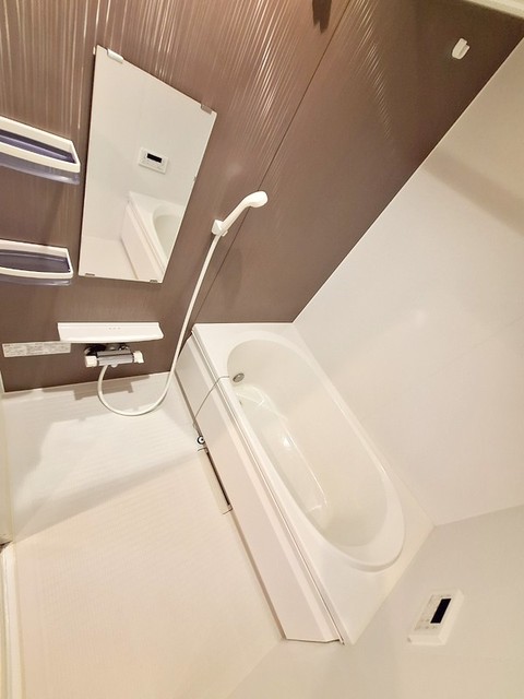 バス・シャワールーム　★追炊き・浴室乾燥機付きのお風呂★