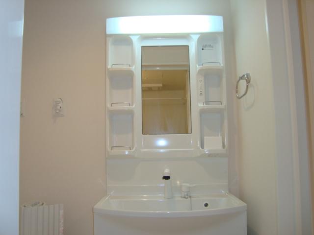 洗面設備　洗髪洗面化粧台