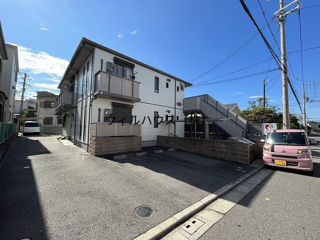 建物外観　住環境良好です！