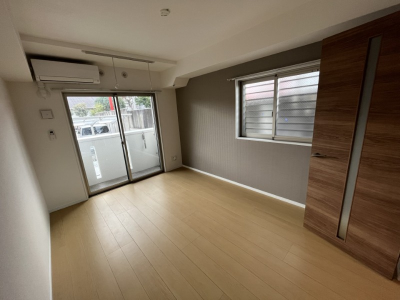 居室・リビング　同型物件写真