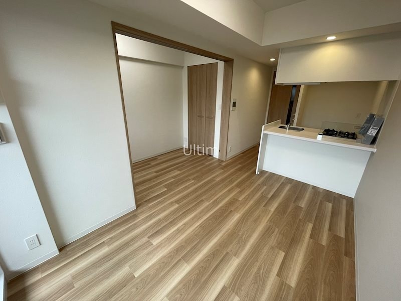 居室・リビング　※別のお部屋のお写真です。御参考までに。