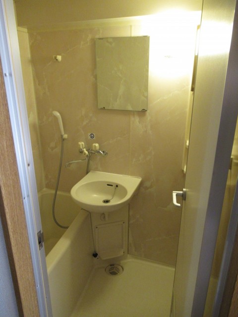 バス・シャワールーム　【浴室】洗面台