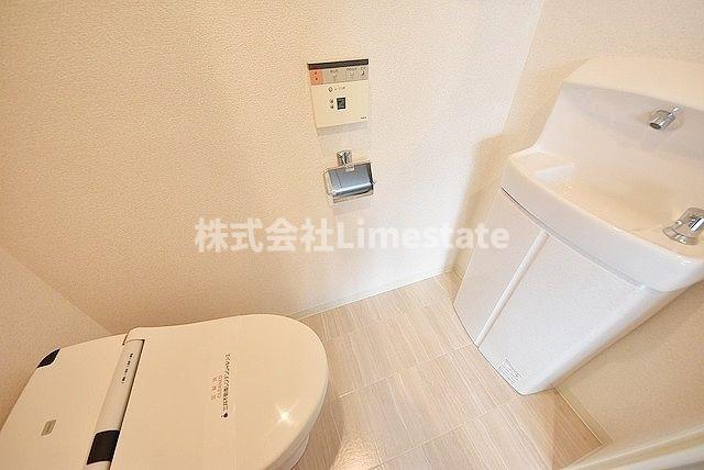 トイレ　別部屋参考写真