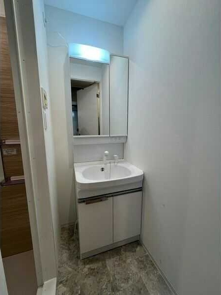 洗面設備　ウインズコート城北パーク