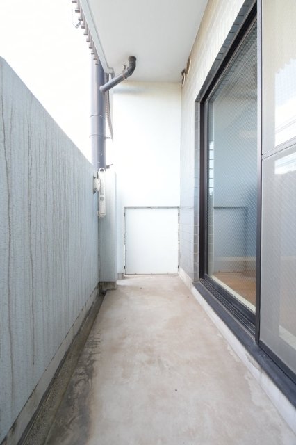 バルコニー　バルコニーがあります