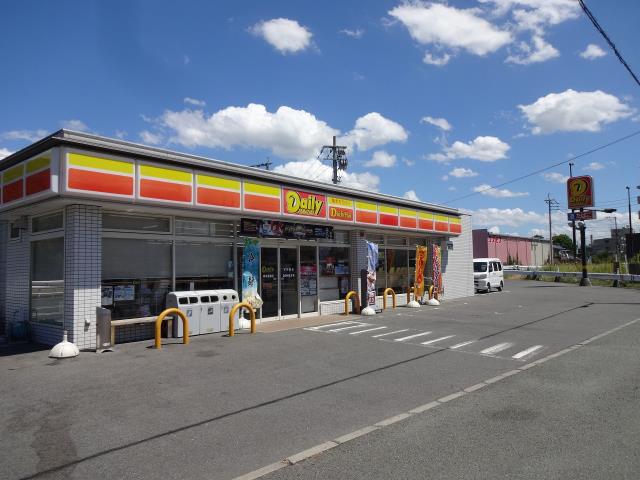 コンビニ　デイリーヤマザキ（コンビニ）まで3121m