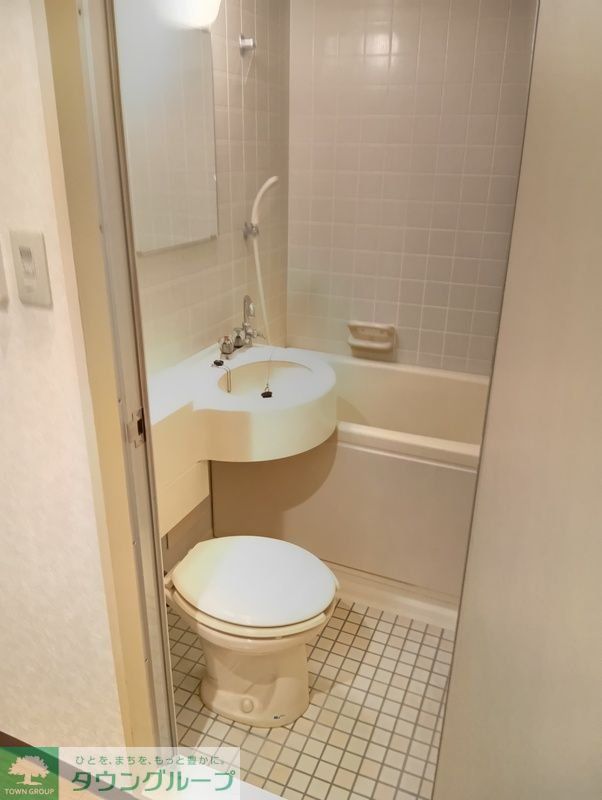 バス・シャワールーム