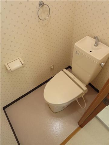 トイレ　清潔感のあるトイレ