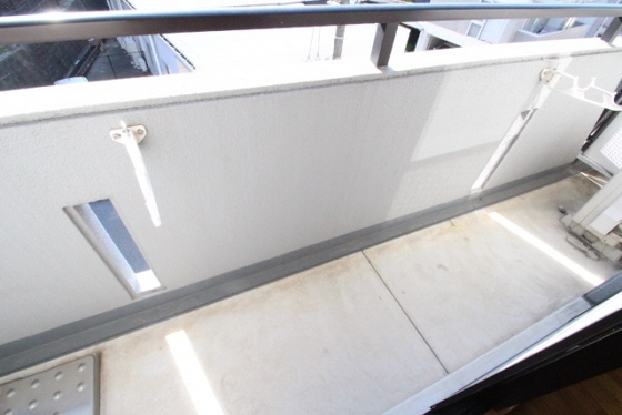 バルコニー　※別部屋の写真です