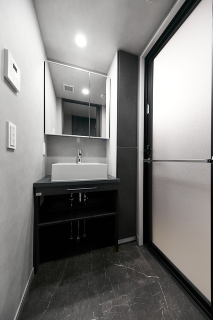 洗面設備　※写真は同タイプ住戸です。