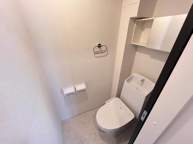 トイレ　シャワー付トイレ