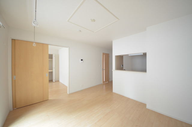 居室・リビング　～是非ご覧ください～