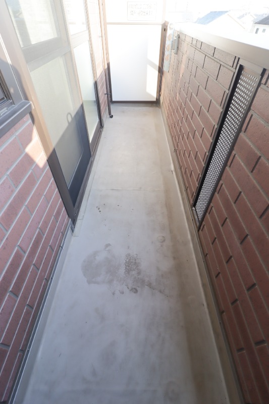 バルコニー　図面と現状が相違がある場合には現状を優先