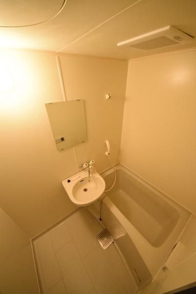 バス・シャワールーム　お風呂