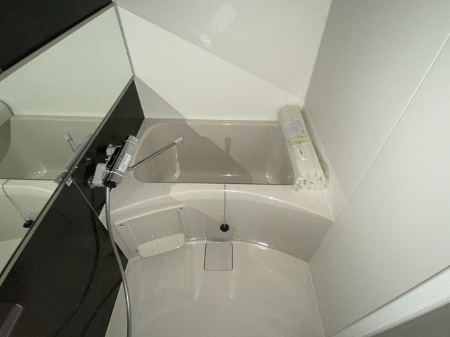 バス・シャワールーム　※別部屋参考写真