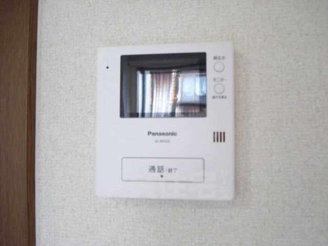 セキュリティ　カメラ付インターホン（イメージ）