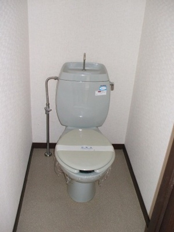 トイレ　図面と現状に相違がある場合には現状を優先