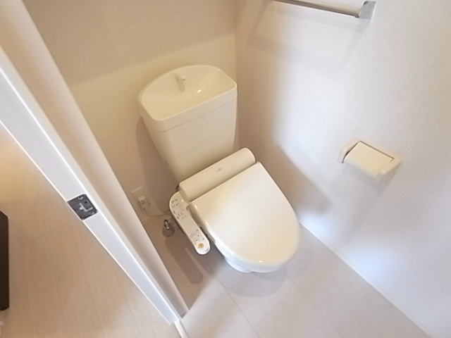 トイレ　別部屋