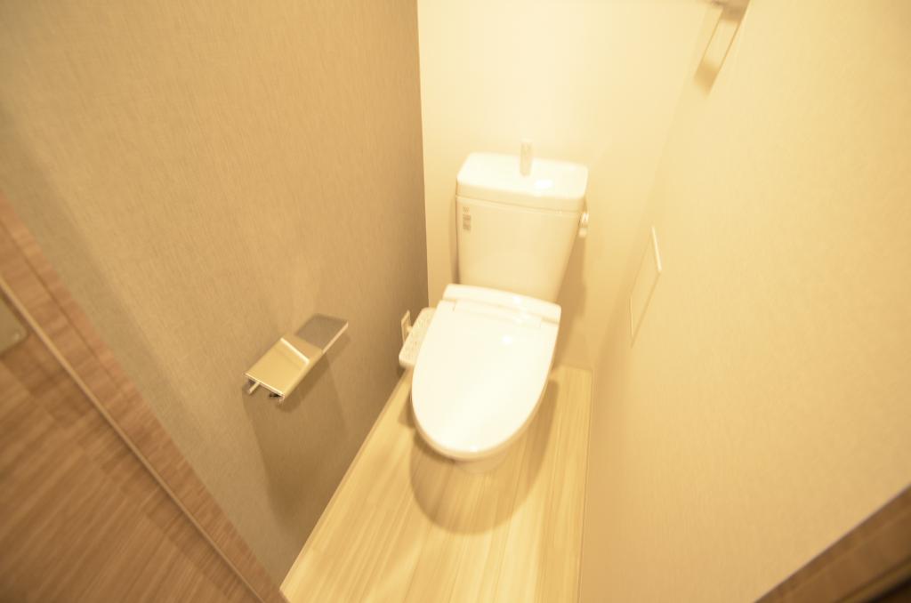 トイレ　シャワー付トイレ