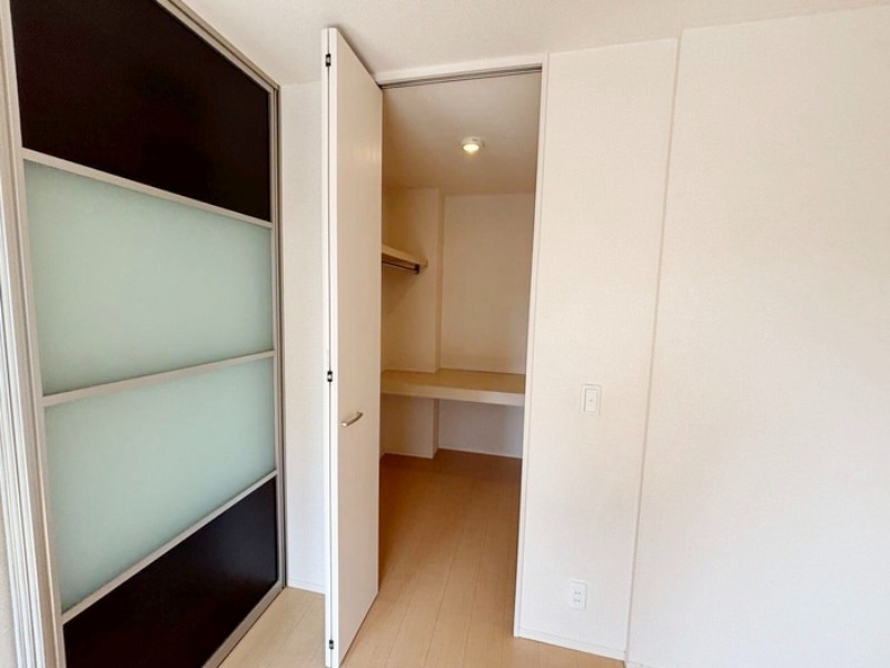 収納　図面と現状に相違がある場合には現状を優先