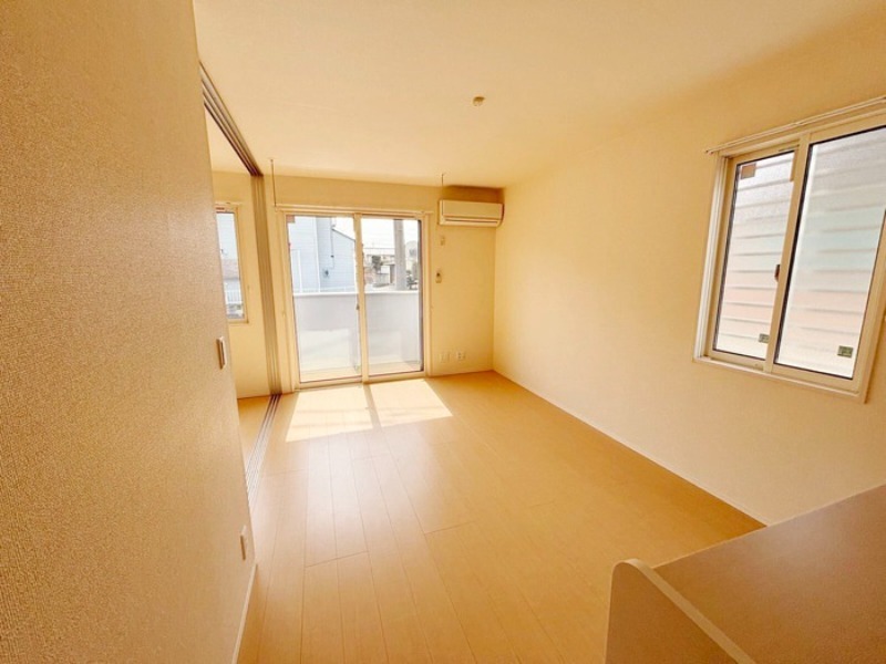 居室・リビング　図面と現状に相違がある場合には現状を優先