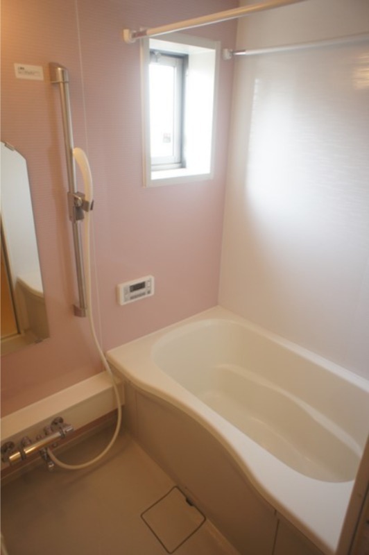 バス・シャワールーム　図面と現状に相違がある場合には現状を優先